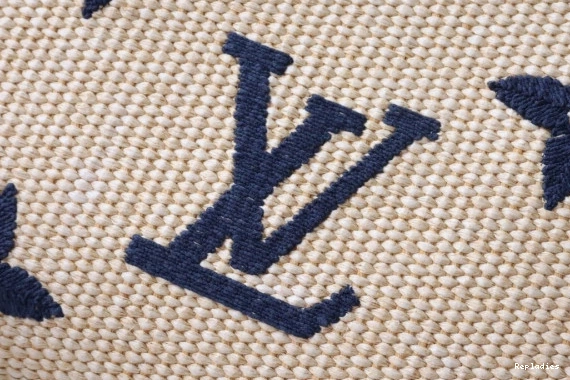 Cheap Raffia Toiletry LOUIS VUITTON Pouch Monogram 0806